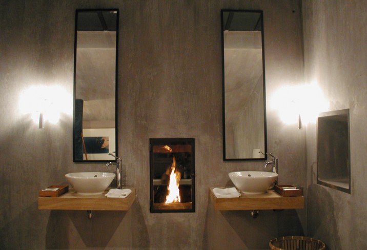 Mr & Mrs Smith - Serguey bathroom