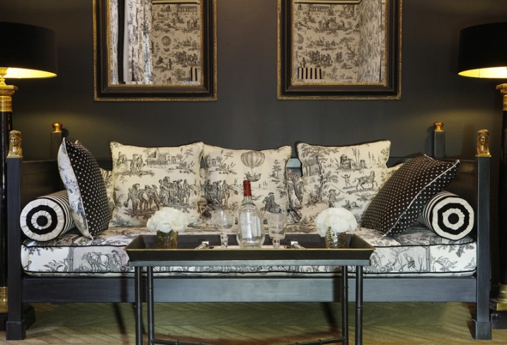 Mr & Mrs Smith - Deluxe Room