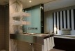 Classic room bathroom - Mansion Hotel & Spa - Melbourne - Australia