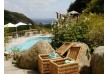 0000011052_outdoors1