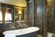 Suite Bathroom