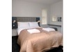 0000032570_bedroom1