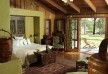 Bedroom - Tower Lodge hotel - Hunter Valley - Australia