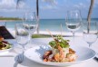 Dining04