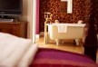 206-Bed-to-bath