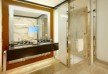 Deluxe-Double-Bathroom