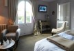 x-swan-room-2-window