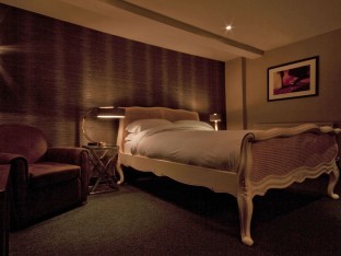0000040377_Room-2
