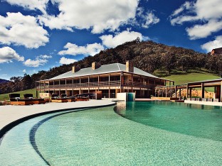 0000039745_1ListingMain-pool--Homestea