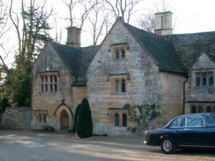 0000038300_GuiManor_Listing_800x600_1