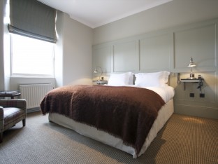 Rooms - room 8