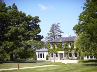 Exterior Shot2