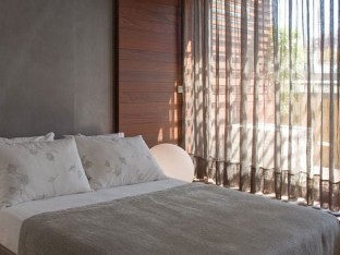 31598-0000029126-terraceroom