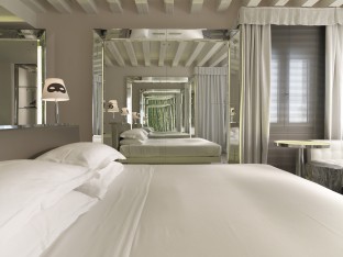 Grassi Bed 1