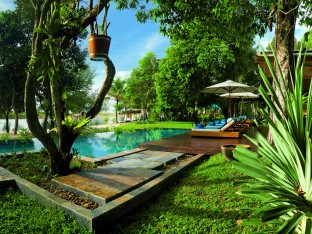 Wanakarn Beach Resort & Spa – Phuket – Thailand