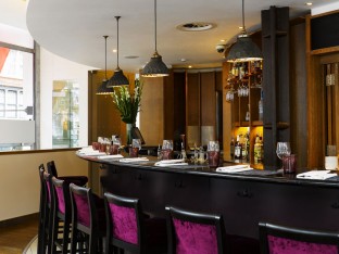 0000045124_Zetter_Listing2_800x600