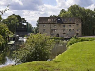0000025845_Listing2