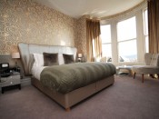 0000040781_room-3-contemporary-deco