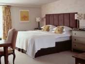Room_8_High
